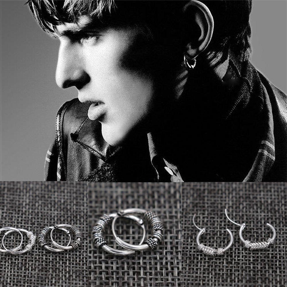 Bông Tai Tròn Bằng Thép Không Gỉ Phong Cách Punk Cổ Điển 2Lip