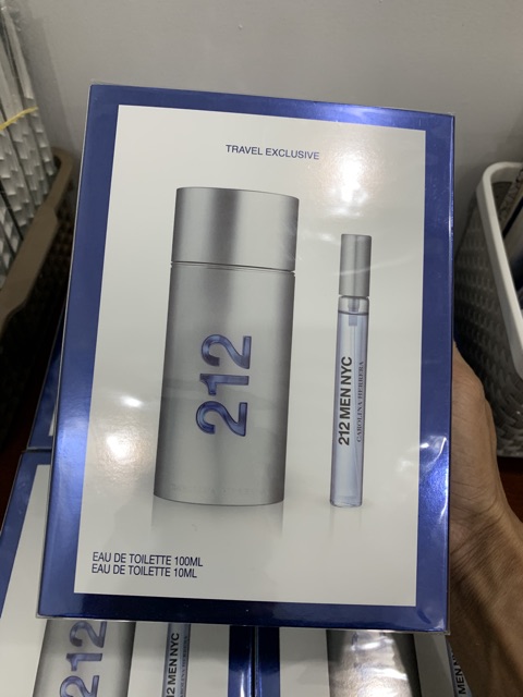 Bộ nước hoa 212 men nyc (gồm chai 100ml và chai nhí 10ml)