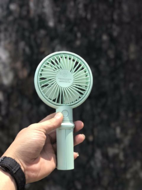 Quạt cầm tay có chân đỡ Benks chính hãng | BigBuy360 - bigbuy360.vn