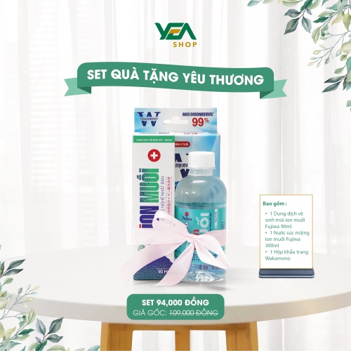 Set quà yêu thương S94 - Combo khẩu trang Wakamono, nước súc miệng ion muối 300ml, xịt mũi 90ml