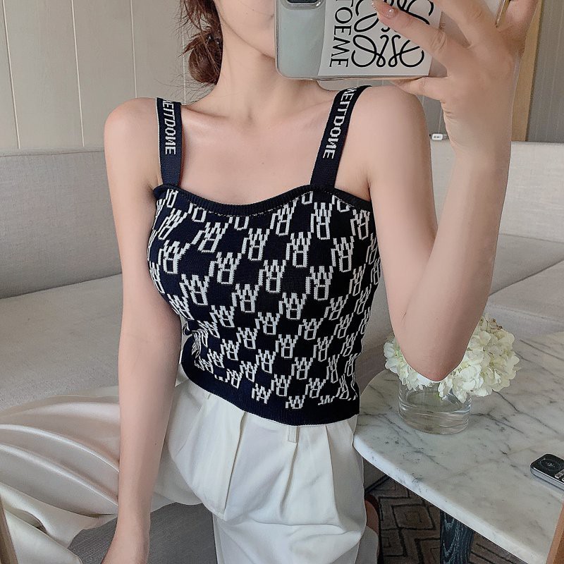 Áo croptop 2 dây bản to cổ vuông màu đen trắng chất dệt kim cao cấp ôm body -ACN35