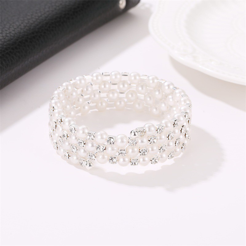 Full Diamond Four Layer Pearl Spiral Bracelet