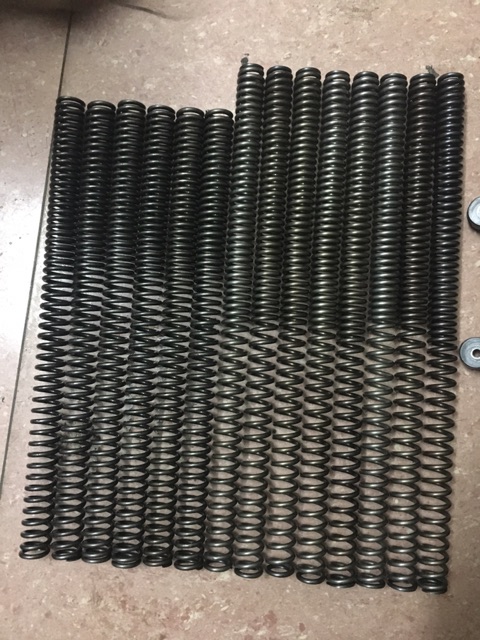 Lò xo chính hãng khắc phục lỗi kêu phuộc trước  Lò xo yamaha NVX .Lò xo zin nvx chính hãng