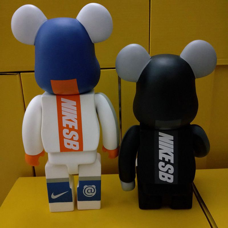 28cm Bearbrick 400% Violent Bear Building Block Fashion Game Decoration Vinyl Dolls Model Handmade Ornaments For Friends