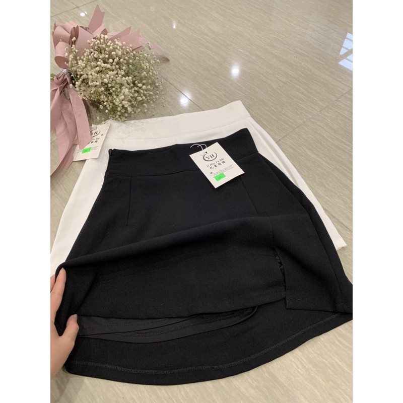 Chân váy ngắn xẻ lệch siêu xinh