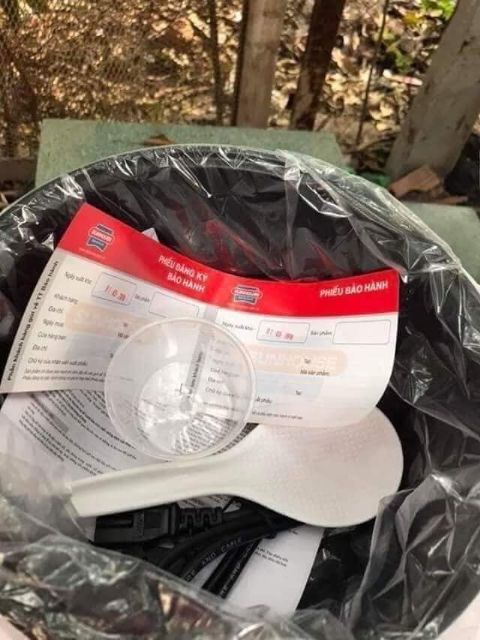 🍒🍒Nồi cơm nắp gài Sunhouse SHD 8601 | BigBuy360 - bigbuy360.vn