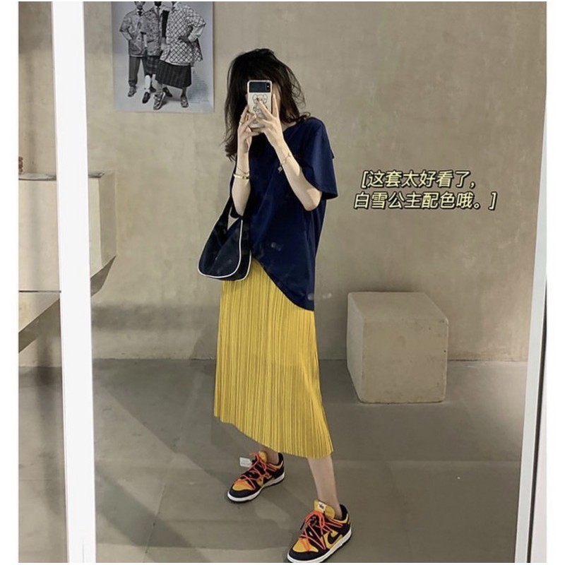 Chân váy xếp li có lớp lót | BigBuy360 - bigbuy360.vn