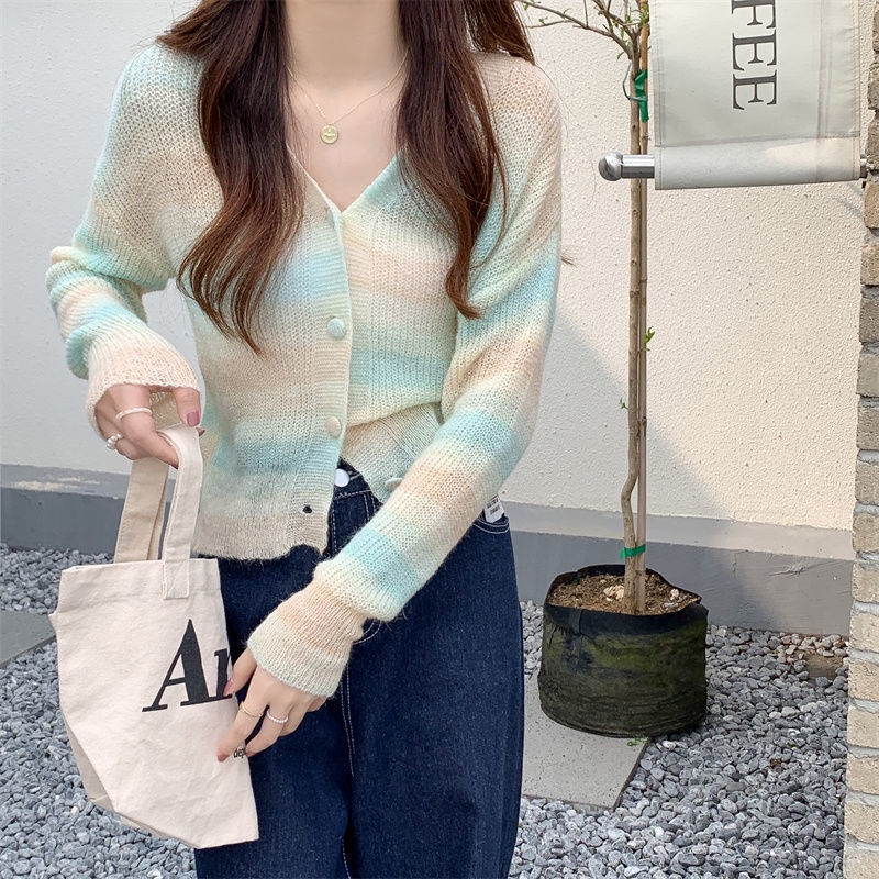 Áo cardigan Tay Dài Cổ Chữ V Form Ôm Họa Tiết Kẻ Sọc Cầu Vồng Ngọt Ngào Cho Nữ