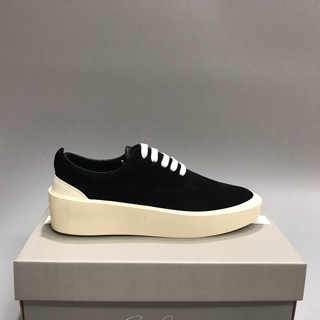 Fear of god full bõ tặng kèm dây giày