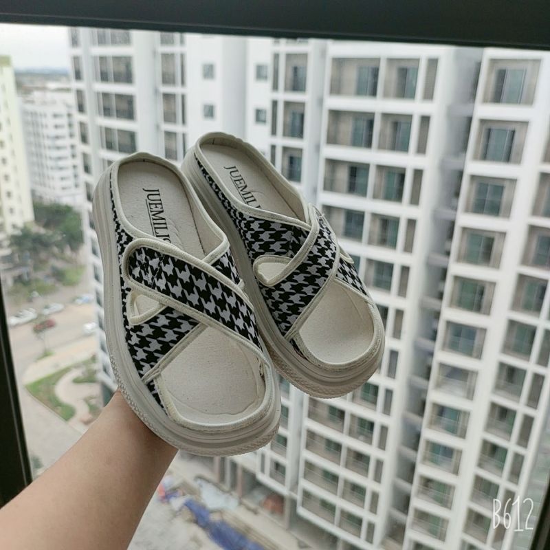 DÉP NỮ VẢI QUAI CHÉO SIÊU XINH- 2 MÀU ĐEN VÀ CARO