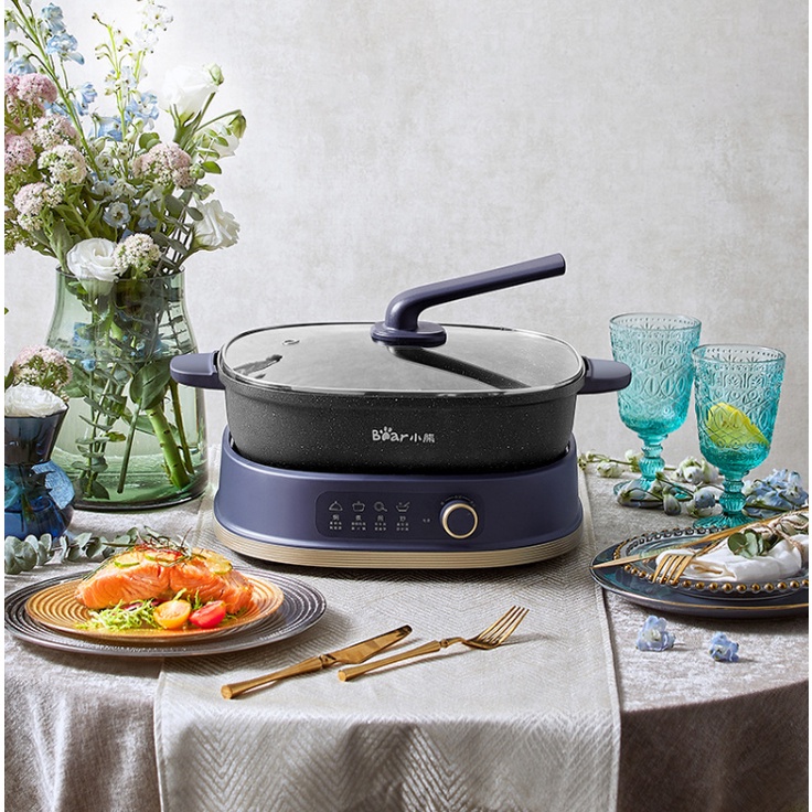 Nồi lẩu điện đa năng Bear DHG-C60J5, dung tích 6L, dùng để nấu lẩu, chiên, xào rất tiện lợi