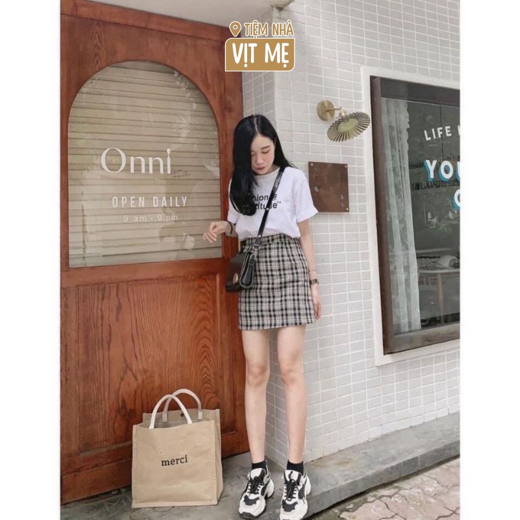 Bộ Chân Váy Kẻ FASHION Kèm Áo Phông Nữ | TNVM-X018