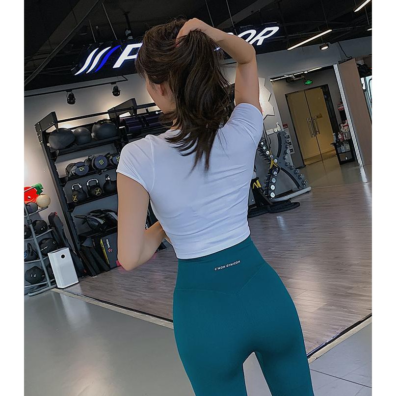 Áo tập gym nữ ❤️𝐒𝐈𝐄̂𝐔 𝐗𝐈̣𝐍❤️ áo croptop ôm dáng body co giãn vải mịn mát bền đẹp cho nữ tập thể thao 𝐆𝐘𝐌𝐒𝐓𝐎𝐑𝐄 2021