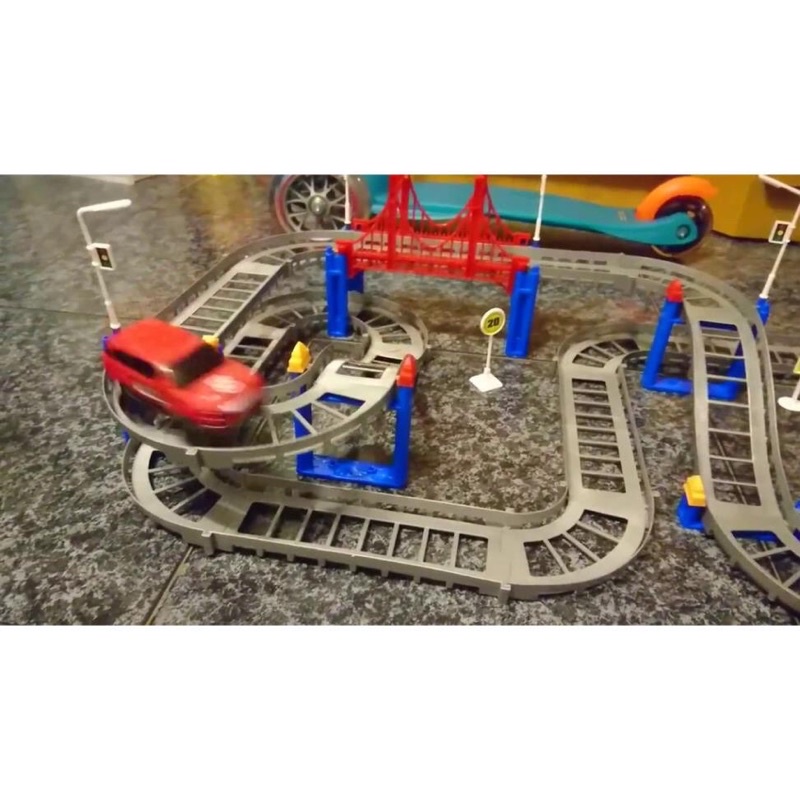 Đồ chơi ô tô chạy trên đường ray Cỡ lớn- Kích thích sự sáng tạo của bé