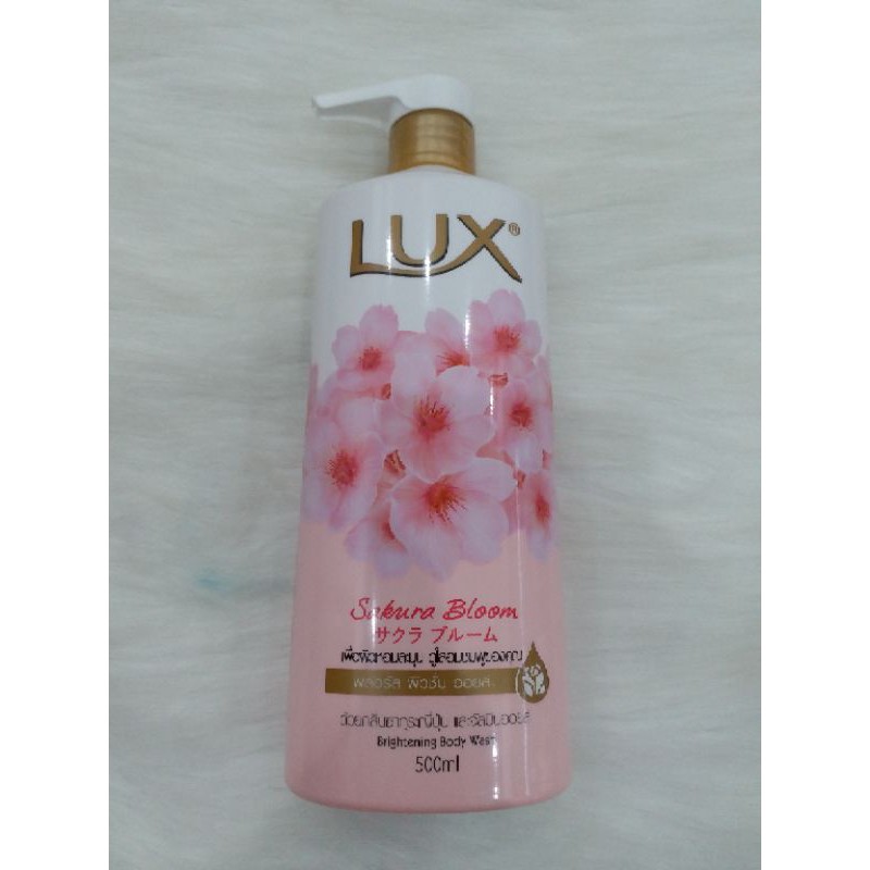 Sữa tắm lux hoa anh đào 500ml Thái Lan