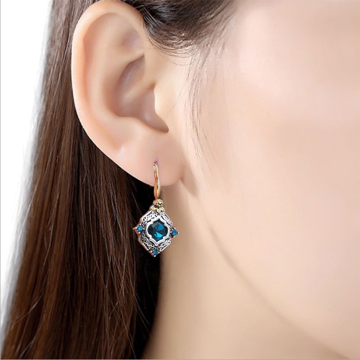 Khuyên Tai Bạc Đính Đá Sapphire Nhân Tạo Thời Trang Cho Nữ