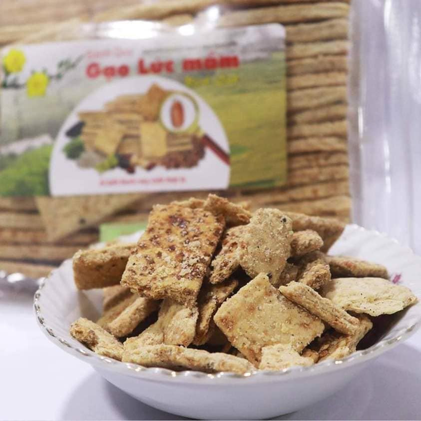 Bánh Quy Gạo lức mầm Ngok Linh - gói 300g | BigBuy360 - bigbuy360.vn