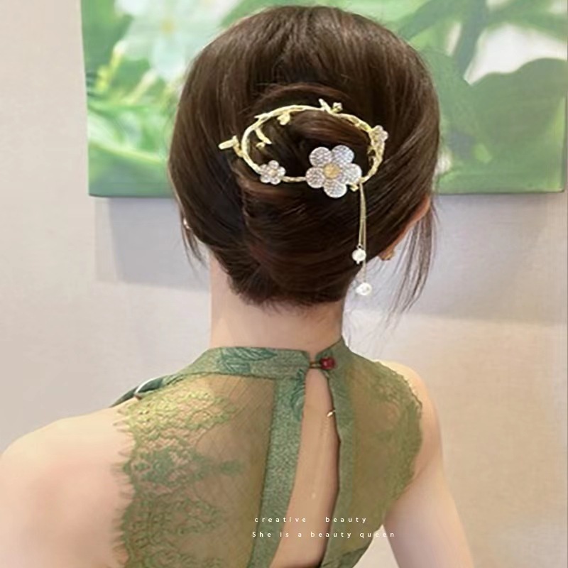 Kẹp Tóc Dạng Xoắn Đính Hạt Ngọc Trai Sang Trọng Thanh Lịch Cho Nữ
