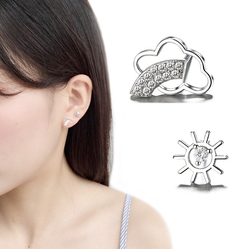 (0109) Khuyên Tai Hàn Quốc Đáng Yêu Hình Mây Mặt Trời Đính Kim Cương