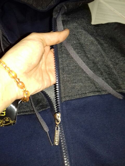 Áo Khoác Nam chất vải nỉ xịn mịn đẹp, có nón form nam nữ đều mặc đẹp | BigBuy360 - bigbuy360.vn