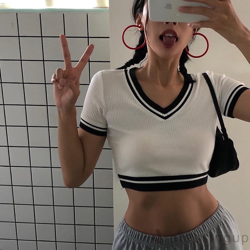 Áo CỔ V VIỀN gb croptop thể thao năng động alohashop91