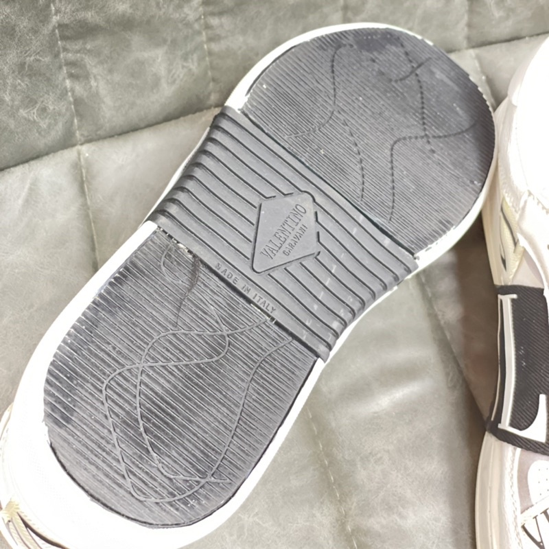 Giày thể thao nam buộc dây . Giày VLTN nam đen, trắng da cao cấp kèm hộp BD-183