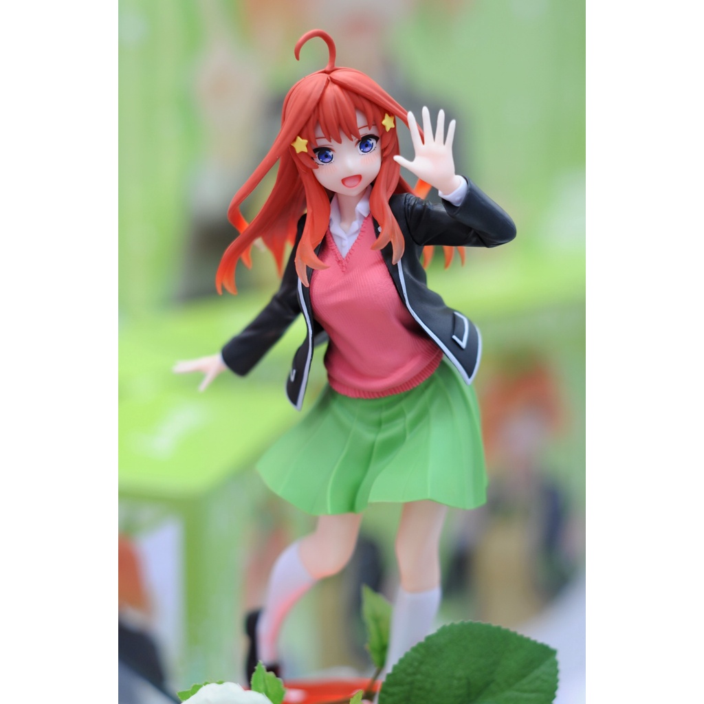 Mô hình chính hãng ITSUKI NAKANO -Anime Five Equal Brides - hãng TAITO