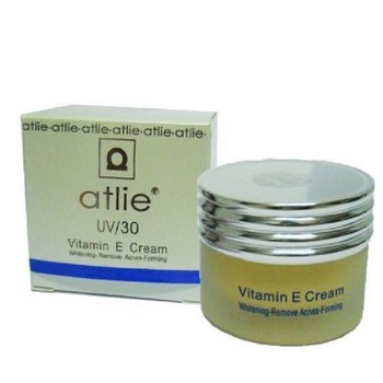 [FREESHIP ĐƠN từ 50K] Kem Atlie Vitamin E dưỡng trắng và giữ ẩm da 15g cực kỳ hiệu quả