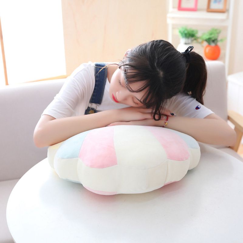 Gối Nhồi Bông Hình Cầu Vồng Nhiều Màu Sắc Cho Bạn Gái