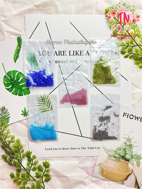 Đá rắc sắc cạnh siêu sáng trang trí móng