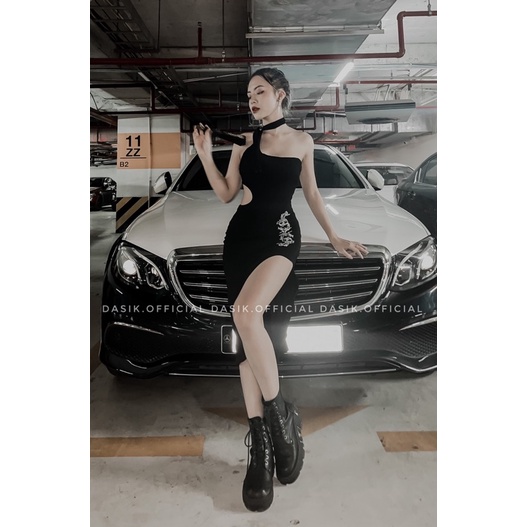 Váy body cut-out xẻ đùi hở lưng
