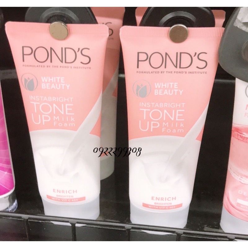 Sữa rửa mặt đất sét khoáng detox sạch sâu dạng hạt Pond's White Beauty 90 gr