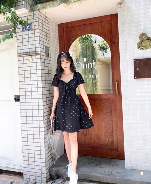 ĐẦM ELIO DRESS - ĐẦM HỞ LƯNG CHẤM BI TRẮNG ĐEN SIÊU XINH