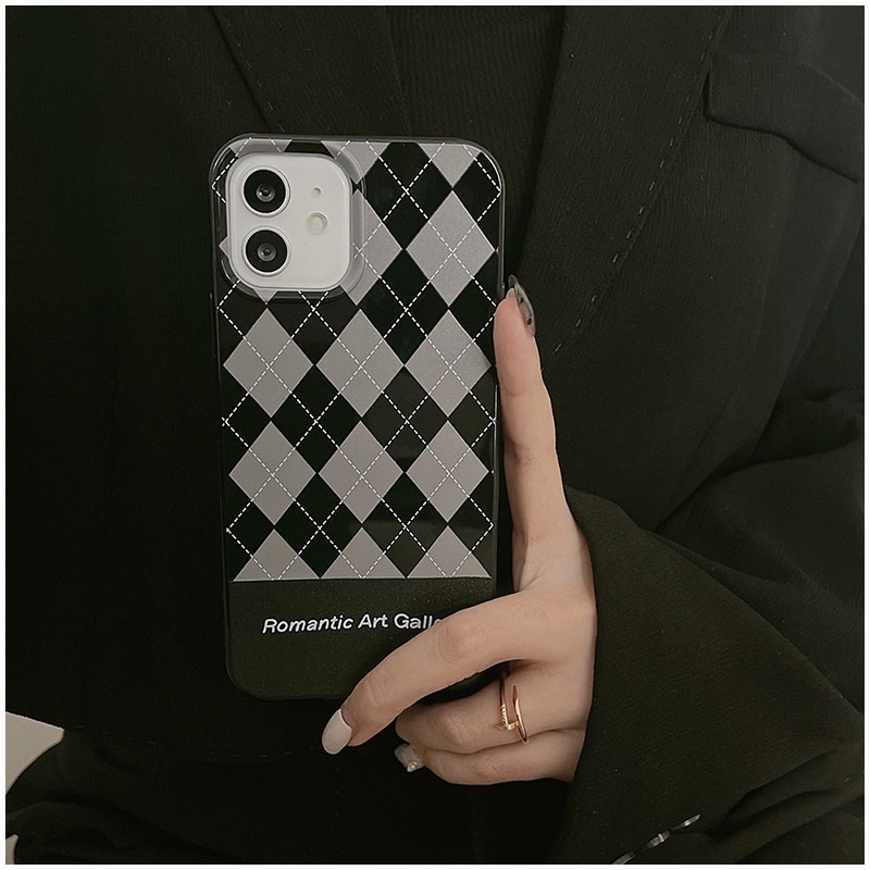 𝐂𝐨́ 𝐬𝐚̆̃𝐧 𝐜𝐡𝐨 𝐢𝐏𝐡𝐨𝐧𝐞 𝟏𝟑  Ốp lưng cho iphone, ốp caro trám không bẩn, bụi
