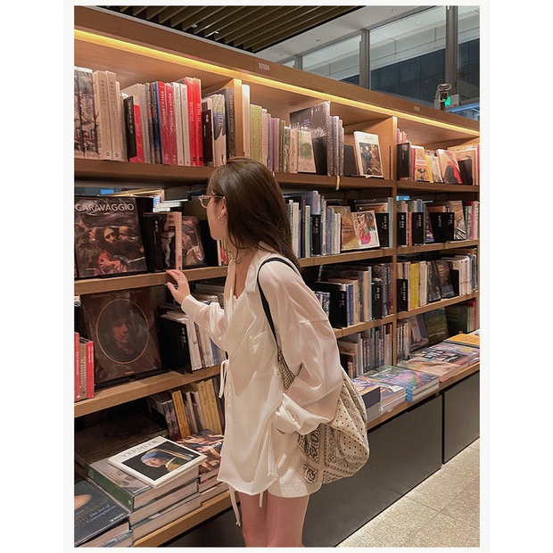 Áo khoác chiffon tay dài dáng ôm màu trắng/xanh lá thời trang Hàn Quốc