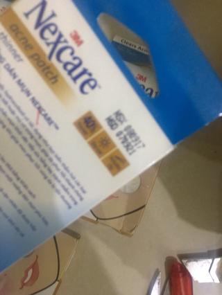 Miếng dán mụn nexcare