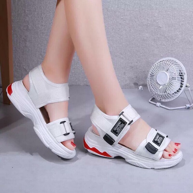 Sandal học sinh gót đỏ đế dày năng động