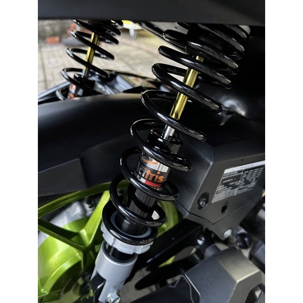 Tem Matris dán phuộc bình dầu