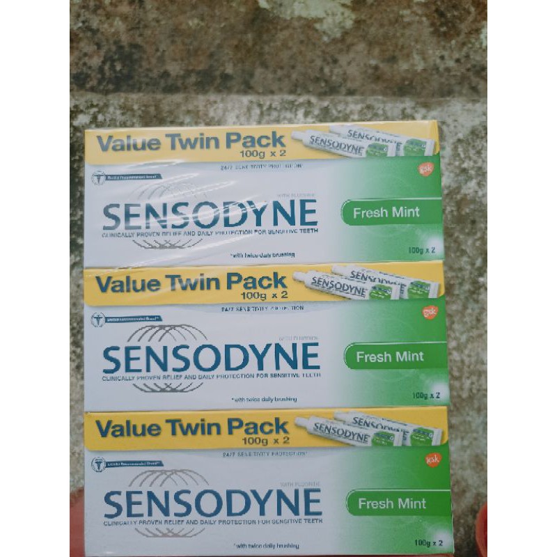 Kem Đánh Răng Sensodyne Ấn Độ Giảm Ê Buốt Twin Pack 100g (2 Tuýp)