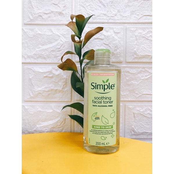 Nước hoa hồng Simple 200 ml