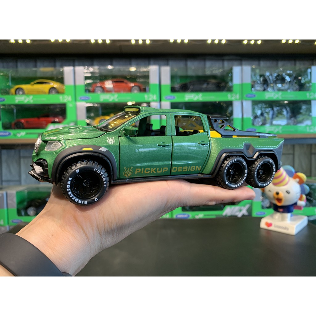 Xe mô hình Mercedes-Benz X-CLASS Exy Monster 6X6 tỉ lệ 1:28