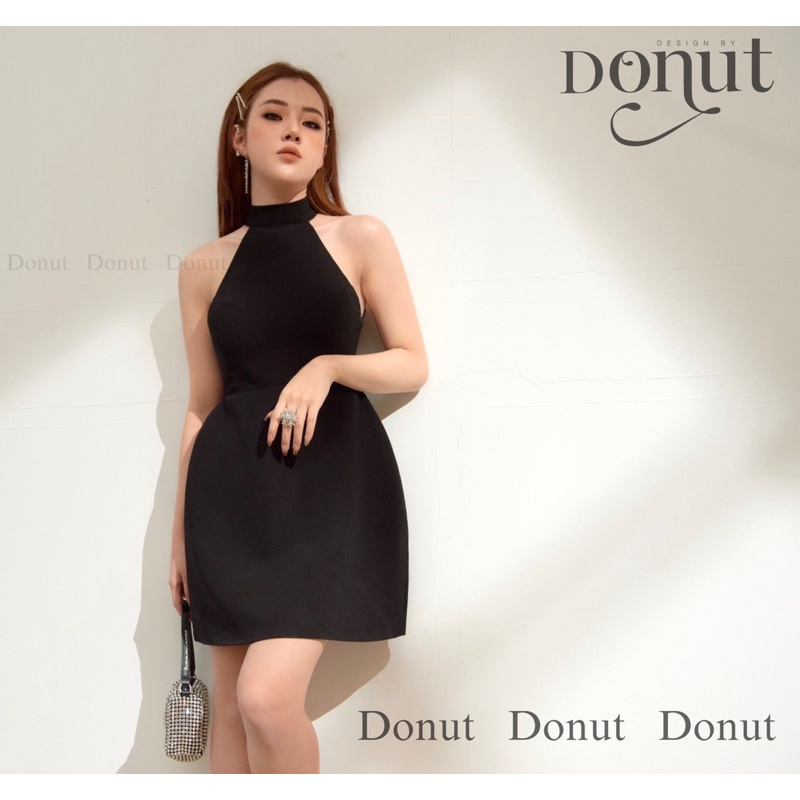 Xita dress-váy yếm ngắn khoét lưng | BigBuy360 - bigbuy360.vn