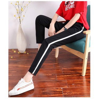 Quần thể thao nữ jogger màu đen phối viền sọc trắng dáng dài cạp chun - Quần vải nữ măc nhà tập gym thể dục đi học sinh