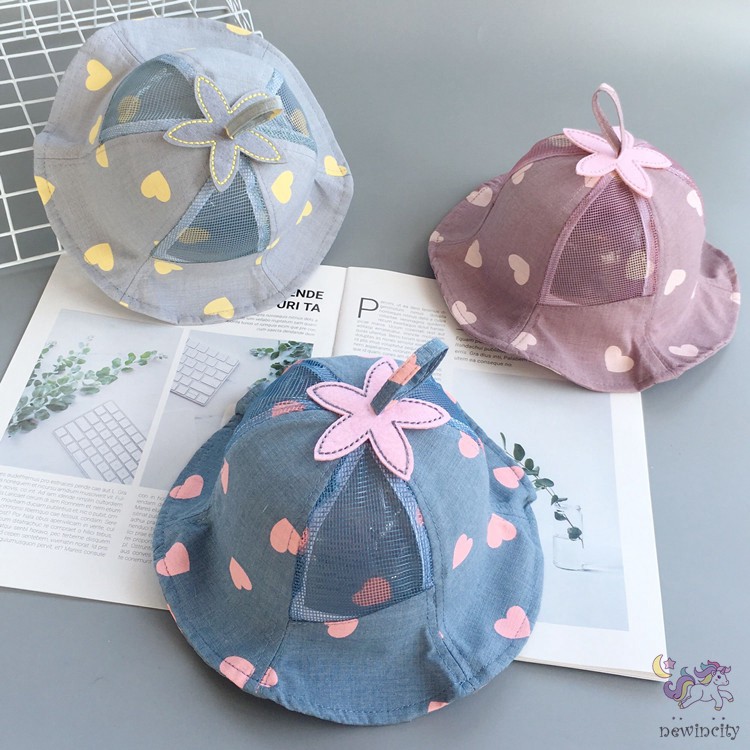 Mũ In Hình Trái Tim Xinh Xắn Cho Bé