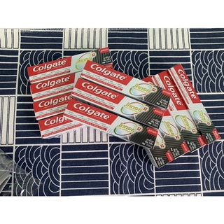 Kem đánh răng Colgate giảm chảy máu nướu Total than hoạt tính bảo vệ toàn diện 35g/tuýp