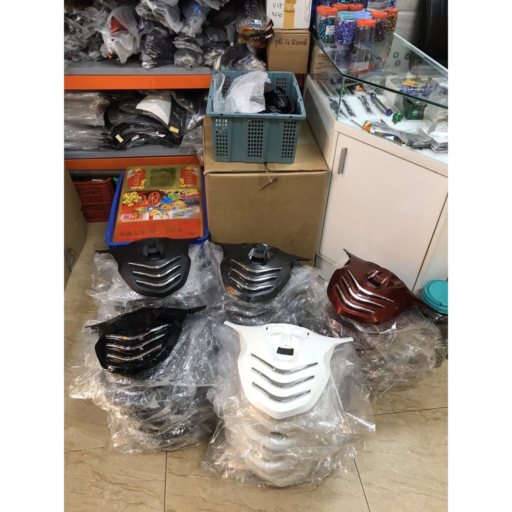 Mặt nạ SH 2020 kiểu 3 sọc xi
