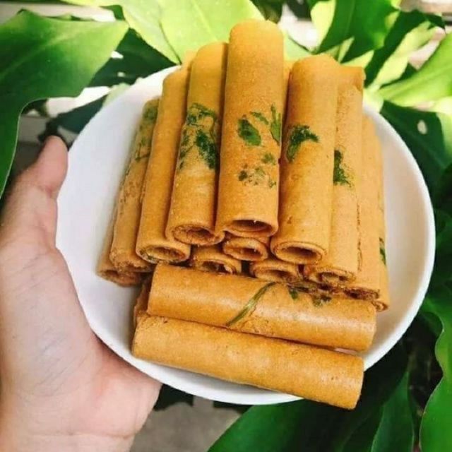 Bánh ống ngò nhân sầu riêng