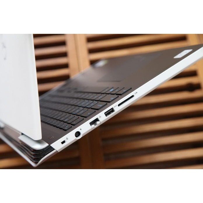 Máy tinh laptop Dell Gaming G7 7588 (Core I5 8300H 8CPU, Ram 16GB, SSD 256GB + 500GB, VGA GTX 1050 4GB, MH 15.6" FullHD) | BigBuy360 - bigbuy360.vn