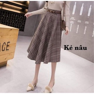 Chân váy xoè kẻ