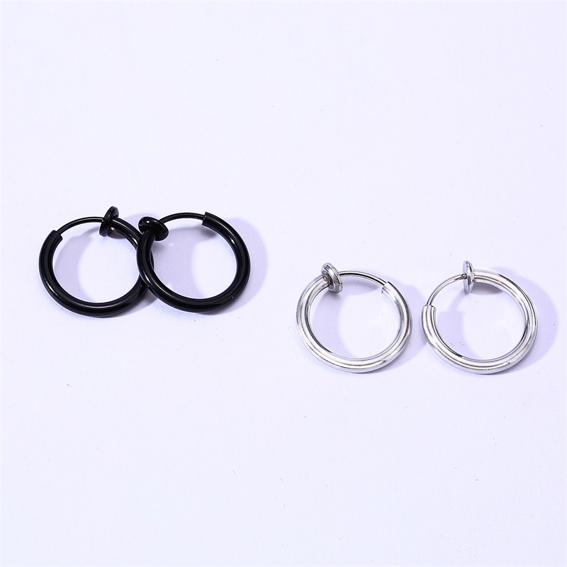 1pair Punk Titanium Steel Ear Clip Earrings for Men Women Print Pattern Black No Pierced Fake Ear Circle New Pop Jewelry